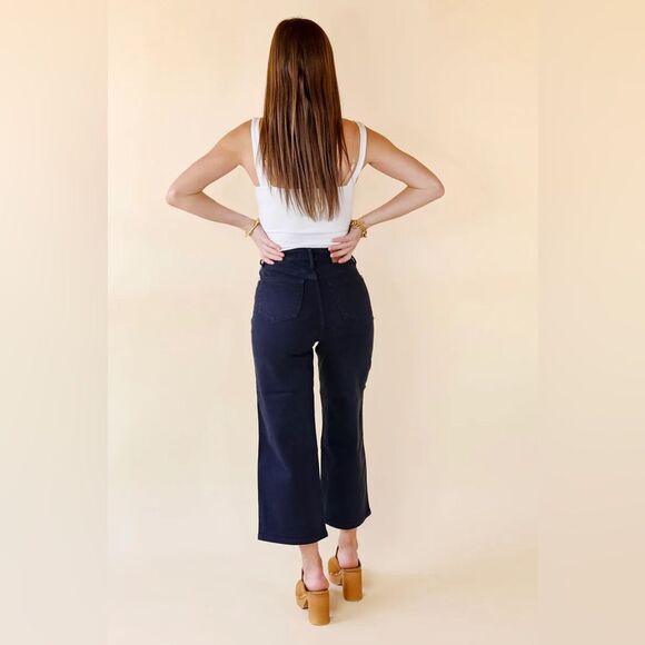 Judy Blue Women's Wide Leg Tummy Control Crops Jeans  NWT  |  Size:  5/27 - Picture 2 of 16